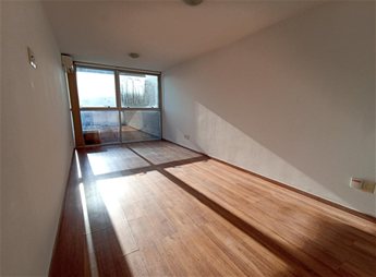 Apartamento en Alquiler. Monoambiente, kitchenette, Baño