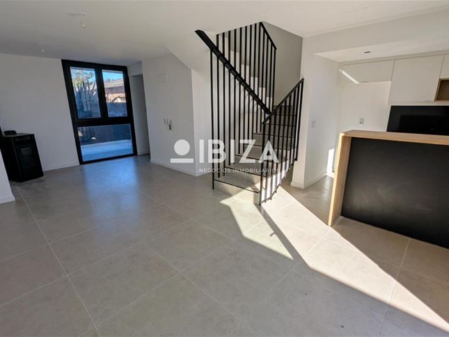 Venta casa a estrenar 3 dormitorios cochera y parrillero - foto 4