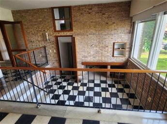 Venta Importante Casa en Punta Gorda – 4 Dormitorios, Piscina y Gran Fondo