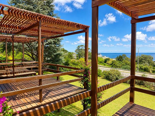 Posada en Punta Ballena con vista al mar - foto 4