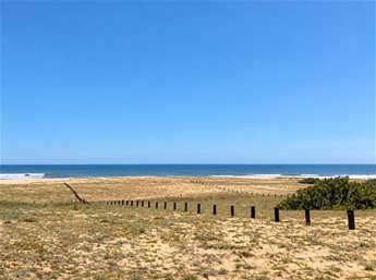 2.600 m2 sobre playa océanica, primera línea