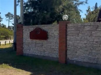VENTA DE TERRENO CON CABAÑA MONOAMBIENTE EN GUAZUVIRÁ NUEVO.CON USD 40.000 LO PODÉS RESERVAR. - foto 7