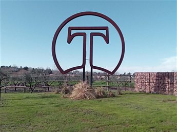 LOMAS DE CARRASCO La Tahona disponible, múdese en esta primavera 3 dorm mas servicio U$S 2.700