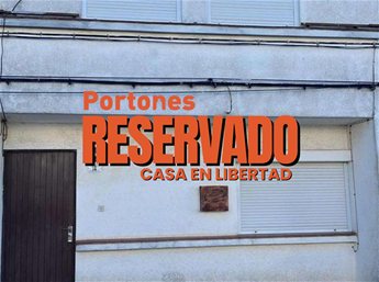 Se alquila casa de tres dormitorios en libertad San José.