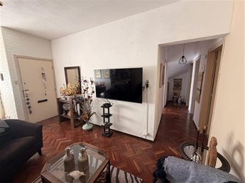 Casa en venta pocitos , 2 dormitorios, 2 baños, patio, barbacoa, garaje para dos autos. PEYROU