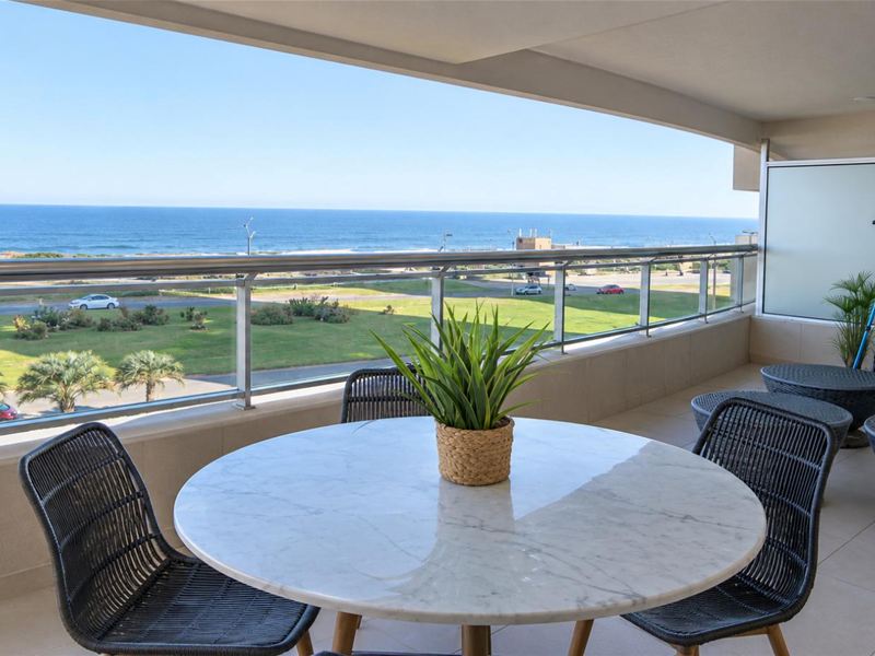 APARTAMENTO ALQUILER TEMPORAL 4 DORM 5 BAÑOS PLAYA BRAVA TERRAZA PROPIA / VISTA AL MAR - foto 1