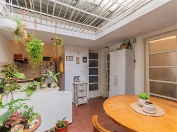 Apartamento en Venta 2 dormitorios  planta baja en Pocitos.