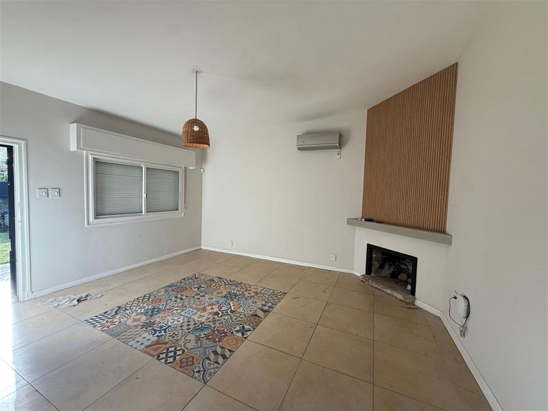 VENTA Casa reciclada de 3 dormitorios, 2 baños y piscina en Carrasco Norte - foto 3