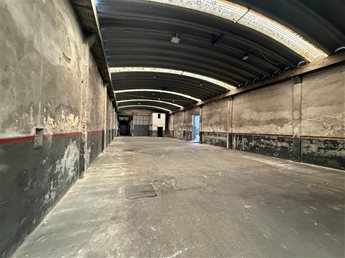 VENTA Local industrial de 2042m2 sobre Ariel en Sayago