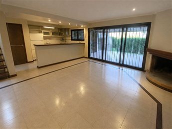 Venta Casa Carrasco 5 Dormitorios 4 Baños Garaje, 2 casas en un mismo Padron - foto 4