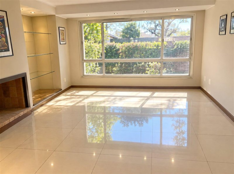 Venta Casa Carrasco 5 Dormitorios 4 Baños Garaje, 2 casas en un mismo Padron - foto 3