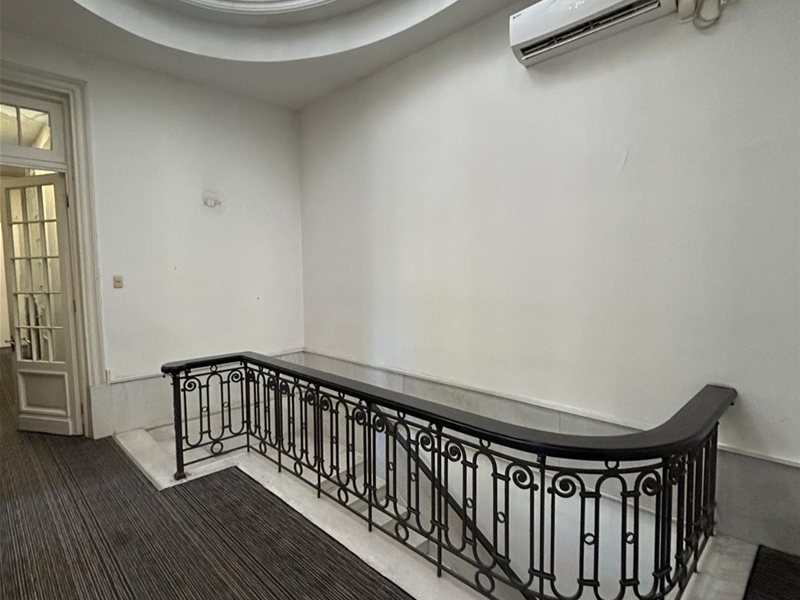 Alquiler casa de altos en Proa Constituyente Blanes y Maldonado 9 ambientes todos al frente - foto 3