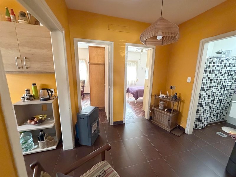 VENTA DE CASA EN BUCEO 3 DORMITORIOS PADRON UNICO - foto 4