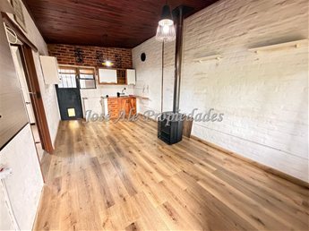 EN VENTA CASA DE 2 DORMITORIOS UBICADA EN EL REAL DE SAN CARLOS, COLONIA - foto 6
