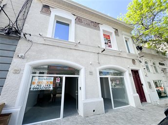 Alquiler de local a estrenar ideal para empresas, consultorios u oficinas sobre la calle Pablo de María, en su mejor ubicación.