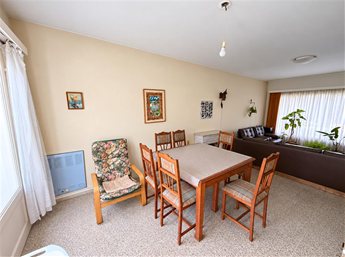 Malvín Casa en venta 3 dormitorios solidez, amplitud y gran fondo al Norte - foto 5