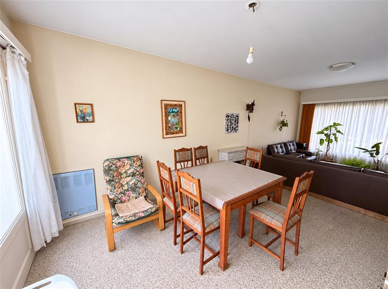 Malvín Casa en venta 3 dormitorios solidez, amplitud y gran fondo al Norte - foto 5