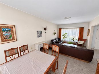 Malvín Casa en venta 3 dormitorios solidez, amplitud y gran fondo al Norte - foto 4