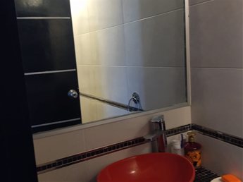 Primera fila Rambla del Pinar frente Médanos. 4 dorm (2 PB y 2 PA) Cocina Silestone integrada con isla y piscina climatizada con jardín. 3000 dolares de Alquiler. - foto 6