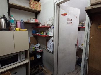 Venta Local Comercial sobre Tristán Narvaja a pasos de 18 de julio - foto 7
