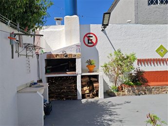 Excelente ubicacion, casita de 1 dormitorio, independiente