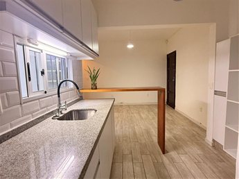 Apartamento impecable de 1 dormitorio a pasos de Rivera y de la rambla de buceo