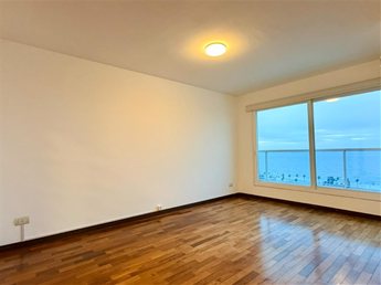 Diamantis Plaza | Piso 18 con vista al mar, 3 dorm., parrillero y 2 garajes - foto 7