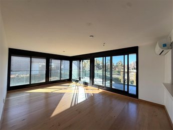 Alquiler Apartamento Jardines de Carrasco 2 Dormitorios 2 Baños Garaje