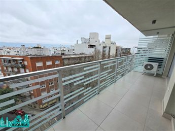 ALQUILER! ESPECTACULAR UNIDAD DE 1 DORM EN NOVENO PISO AL FTE! TERRAZA HACIA AV BRASIL! EDIFICIO C/PISCINA Y BARBACOA! GARAGE EXCLUSIVO! POCITOS! - foto 7