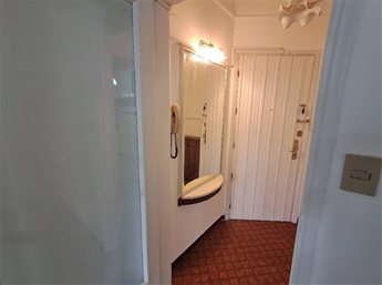 Apartamento en la Comercial a pasos de Br Artigas, Garibaldi y Amezaga - foto 5