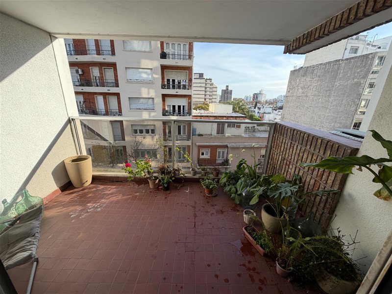 Alquiler apartamento totalmente amoblado y reciclado. 3 dormitorios 2 baños. Pocitos - foto 3