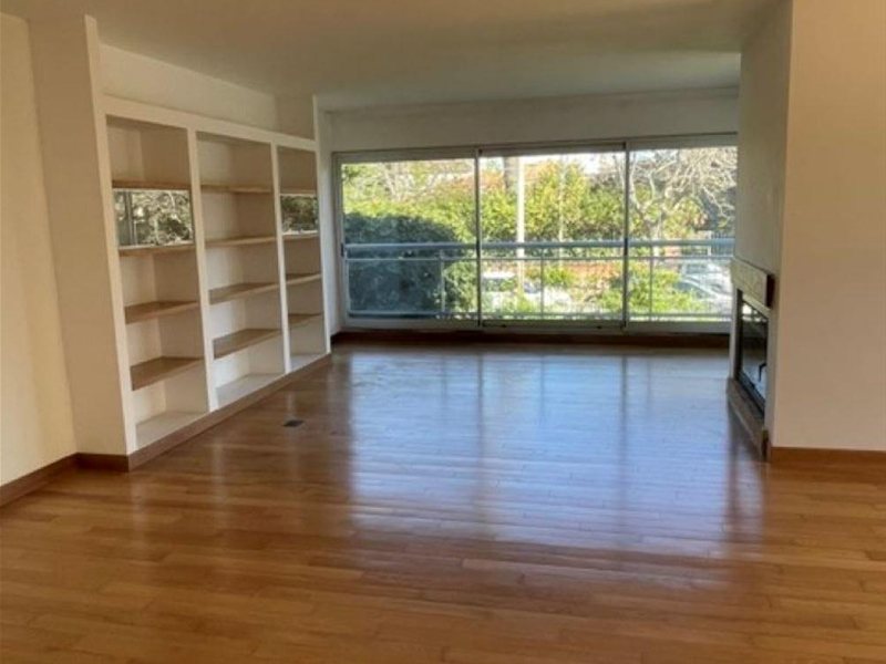 VENTA APARTAMENTO AROCENA A PASOS, 3 DORMITORIOS GARAGES 2 - foto 2