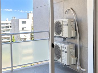Alquiler Apartamento Punta Carretas 2 dormitorios, garage para 2 autos, a mts de Rambla - foto 5