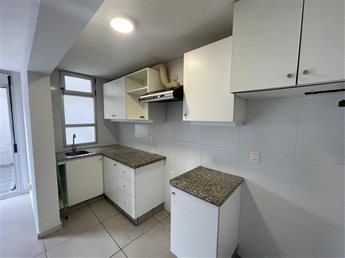 PLANTA MUY LUMINOSA EN ZONA CORDON - foto 7
