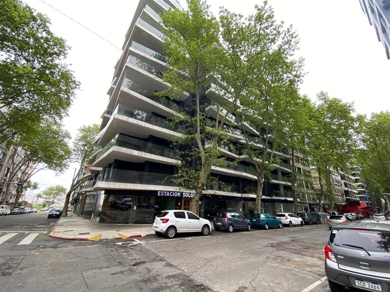 Terreno para edificio de 10 pisos en el centro próximo 18 de Julio al sur para vivienda promovida venta - foto 3