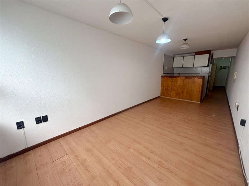 Monoambiente con garage en Cordón en Alquiler - foto 2