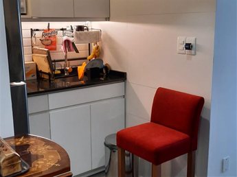 Pocitos, Un Ambiente amplio, con cama doble, cocina definida, lavadero.  Terraza al frente. Reciclado - foto 5
