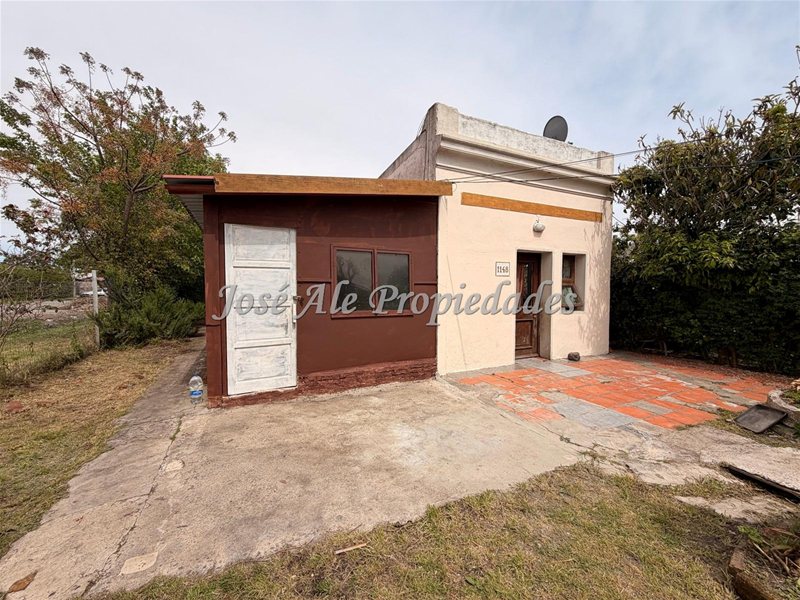 EN ALQUIELR CASA DE 2 DORMITORIOS UBICADA PROXIMA A FERNANDO J CARBARLLO, COLONIA. - foto 3