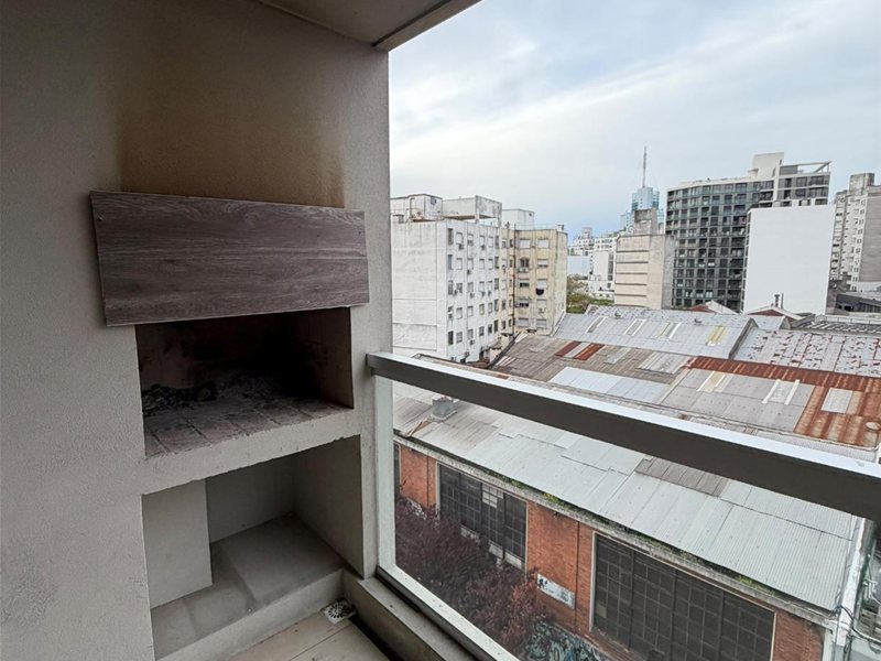 ALQUILER CORDÓN 1 DORMITORIO Y GARAJE. PARRILLERO PROPIO - foto 3