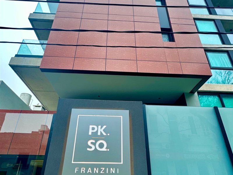 Park Square Franzini | Aire acondicionado instalado | Mono a 2 dorm. a estrenar en Punta Carretas | Entrega inmediata | Desde USD 159.900 - foto 1