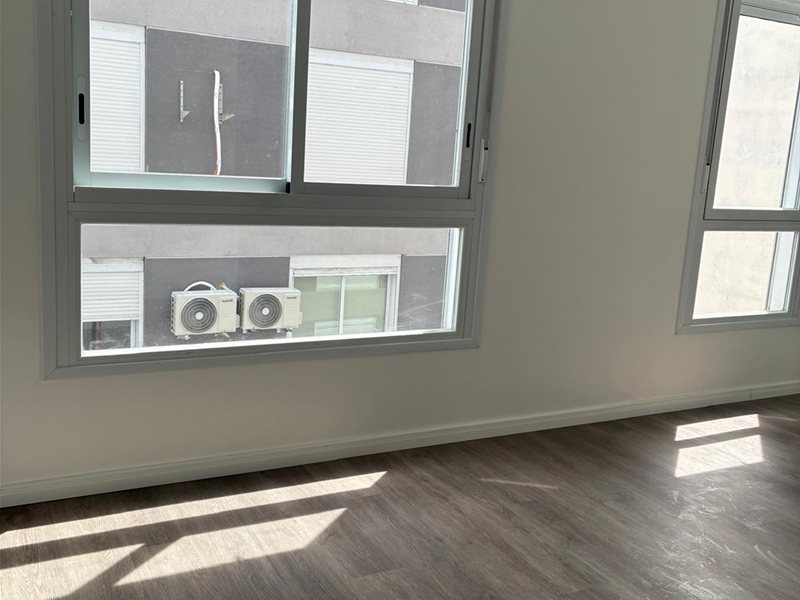 Apartamento de 1 Dormitorio en Alquiler en Tres Cruces - foto 2