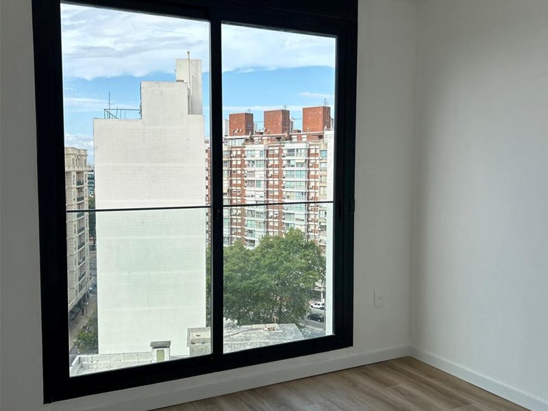 Alquiler apartamento de 2 dormitorios en Tres Cruces, con garaje incluído en el precio, electrodomésticos. - foto 3