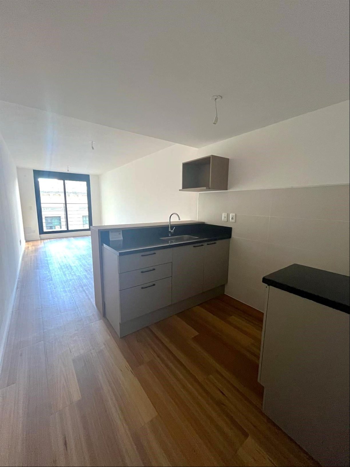 Alquiler apartamento de 1 dormitorio en zona Cordón. Ana Monterroso de Lavalleja. Bajos gastos comunes. · Foto 5