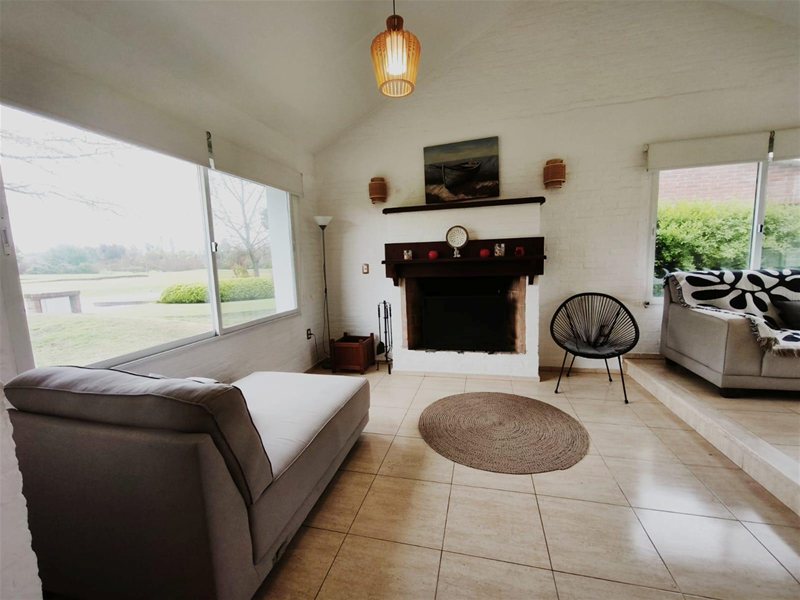 Alquiler Casa Amoblada en Lomas de la Tahona con piscina climatizada - foto 2
