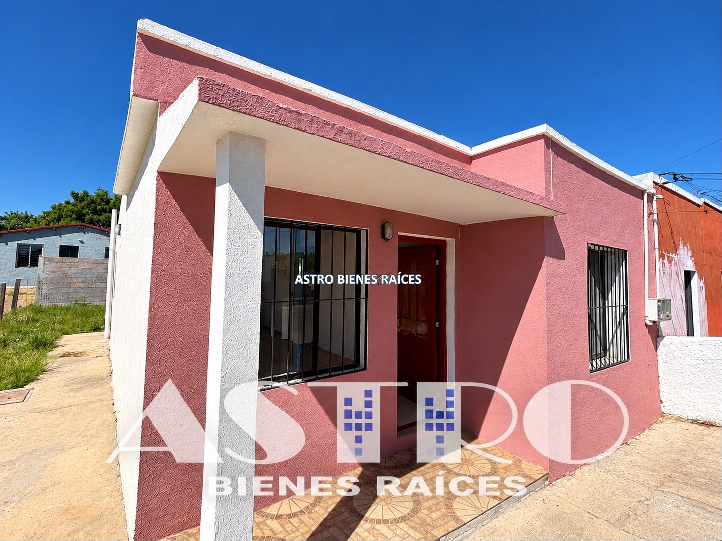 CASA DOS DORMITORIOS EN ALQUILER · Foto 1
