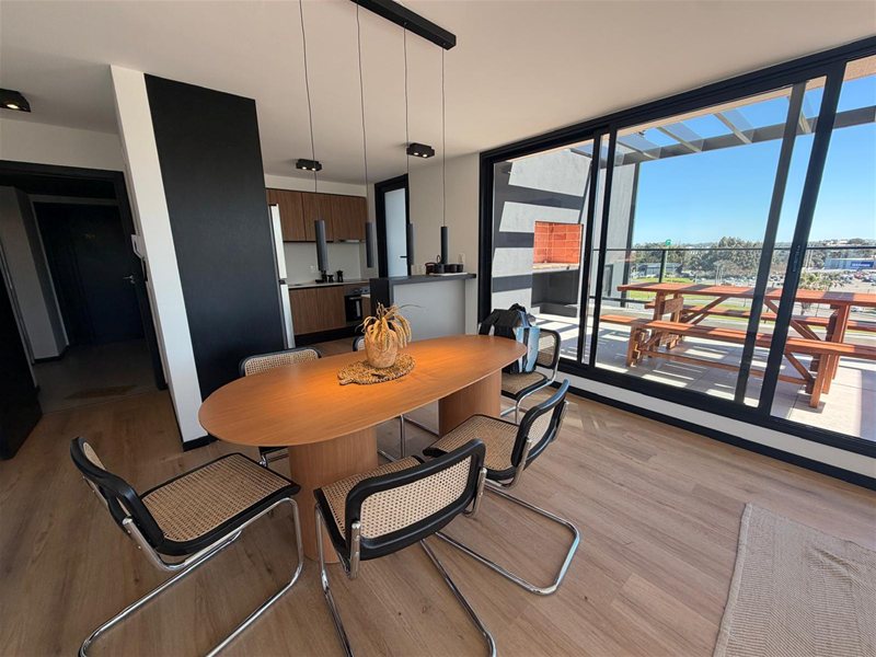BARRA DE CARRASCO Venta magnífico Apartamento Penthouse Piso 7 de 3 Dormitorios, 50m2 de terrazas, muy luminoso, AMENITIES. Piscina, Barbacoa con parrillero, Beneficios fiscales- - foto 4
