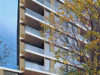 PUNTA Carretas Venta Apartamento 2 Dormitorios con Garaje en Piso 3 al frente, amplias terrazas, muy luminoso, finas terminaciones, AMENITIES: Barbacoa con parrillero, Solarium