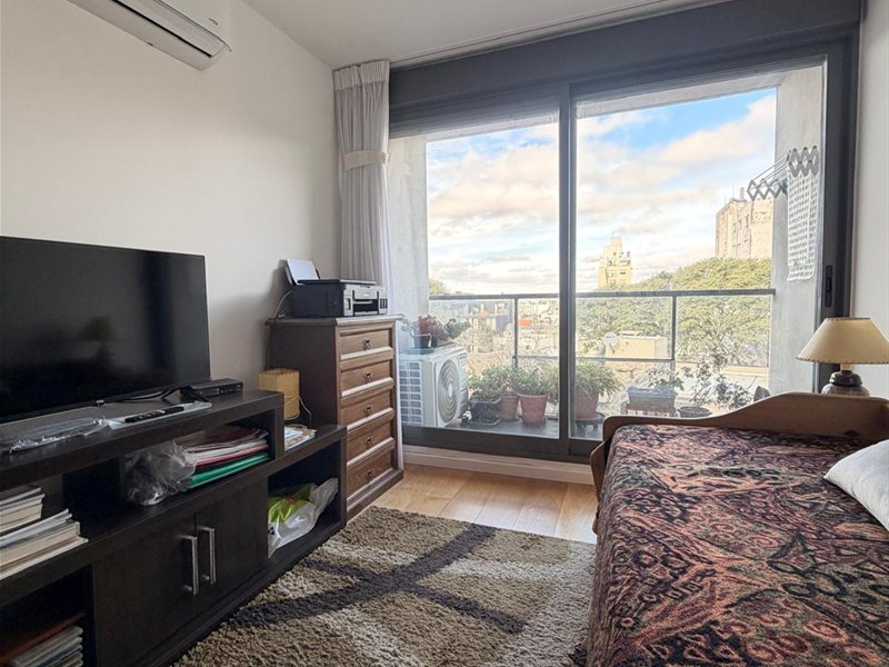 Venta de apartamento, 2 dormitorios, 3 baños, garaje, vista. Punta Carretas. PEYROU - foto 3