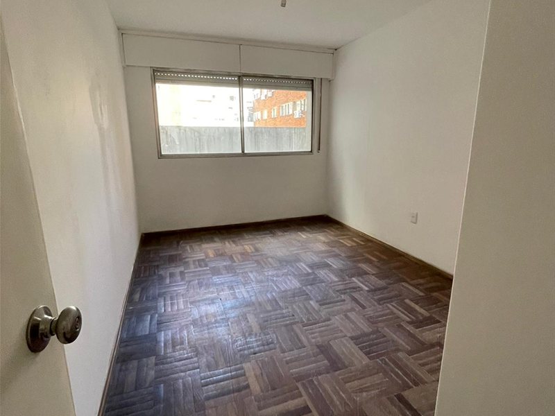 Apartamento en Alquiler 2 Dormitorios en Avenida del Libertador - foto 3
