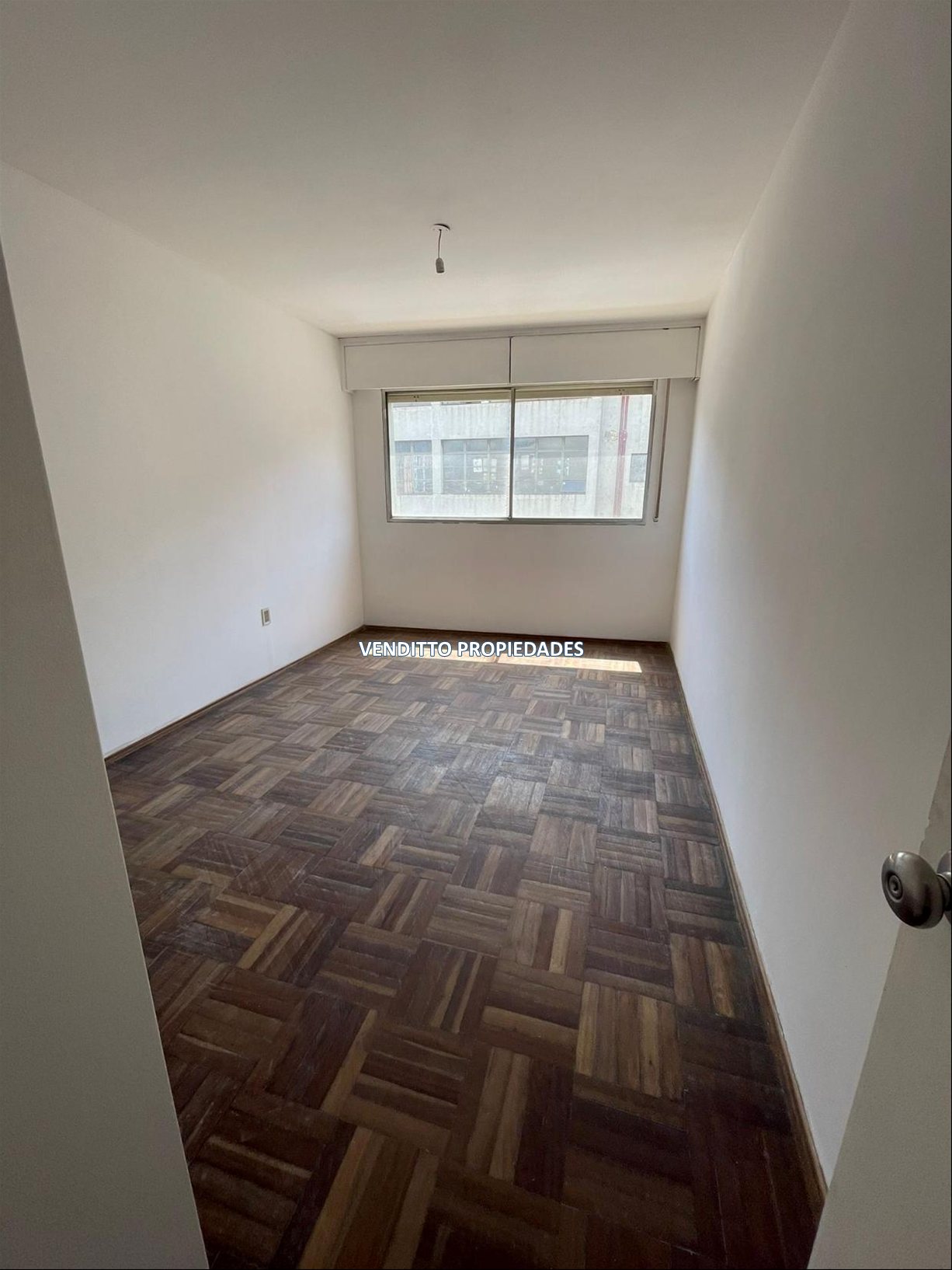 Apartamento en Alquiler 2 Dormitorios en Avenida del Libertador · Photo 4
